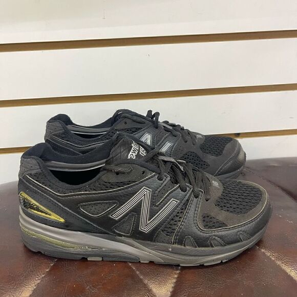 New Balance Women’s 1540 Heritage Collection Black Size 8.5 D - Picture 1 of 8
